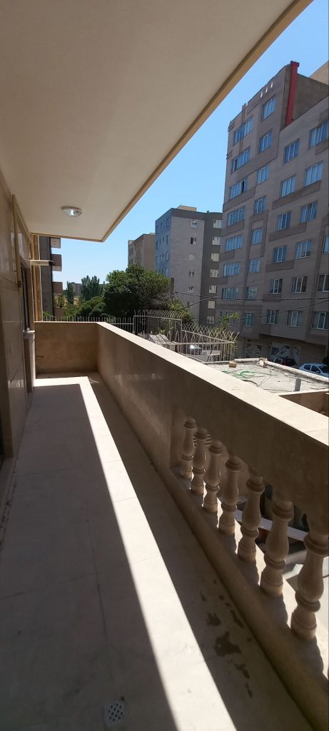 تصویر 8 از آپارتمان 132 متری در رجایی شهر برای فروش