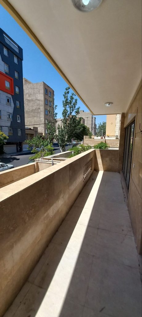 تصویر 9 از آپارتمان 132 متری در رجایی شهر برای فروش