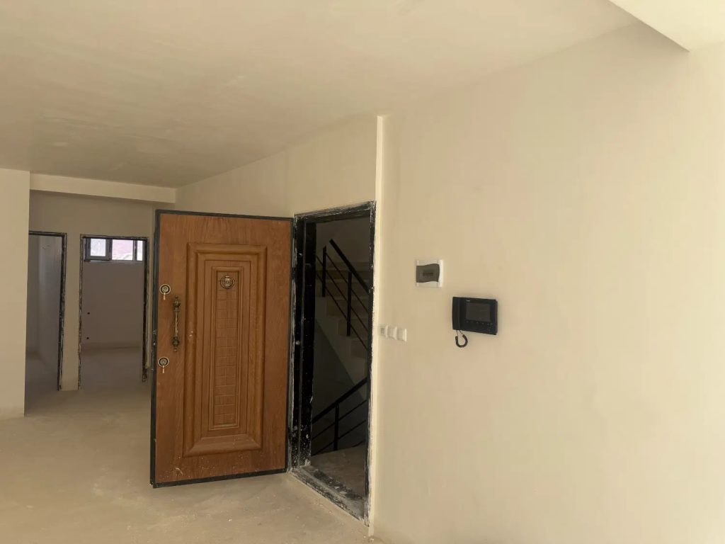 تصویر 7 از آپارتمان 95 متری در ولیعصر برای فروش، 2 خواب