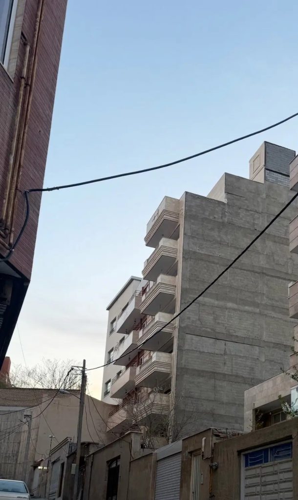 تصویر 9 از آپارتمان 95 متری در ولیعصر برای فروش، 2 خواب