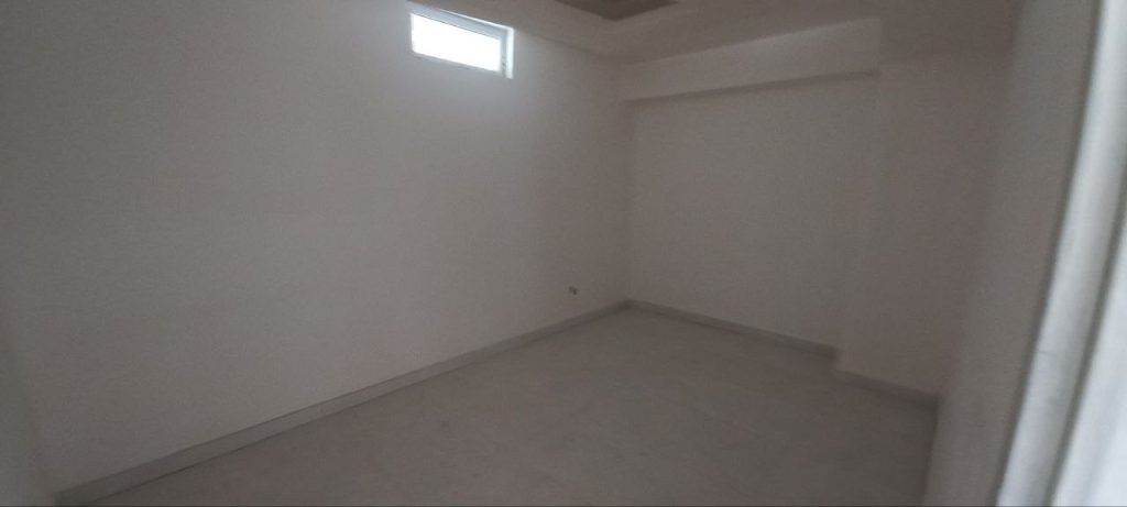 تصویر 3 از آپارتمان 170 متری در ولیعصر 2 برای فروش، 3 خواب